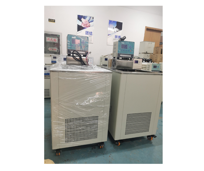 高低溫循環(huán)試驗一體機(jī)